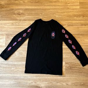 XS obey long sleeve shirt